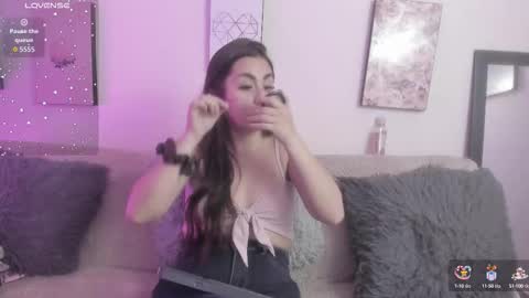 Snapshot of muriell_69 chatting on November 5, 11:16 pm muriell_69 online show from November 5, 11:16 pm