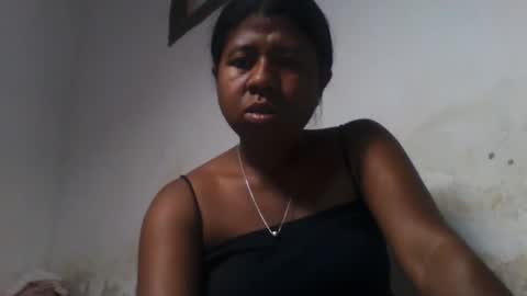 murielleee online show from May 12, 5:37 am