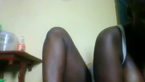 Snapshot of musasia1990 chatting on June 24, 7:57 pm musasia1990 online show from June 24, 7:57 pm