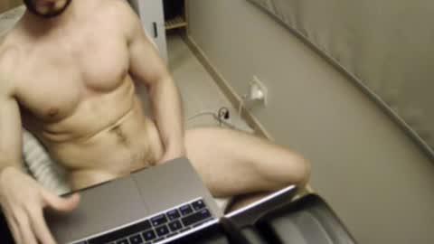 muscle_boy2345 online show from September 20, 5:19 am