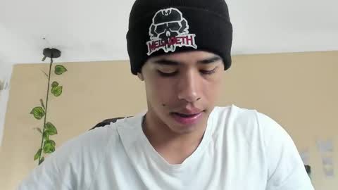 Snapshot of muscle_scott chatting on October 6, 12:13 pm muscle scott online show from October 6, 12:13 pm