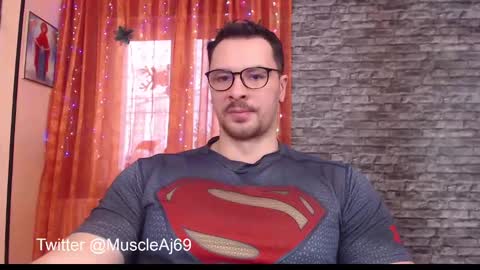 Snapshot of muscleaj69 chatting on January 5, 1:47 pm AJ online show from January 5, 1:47 pm