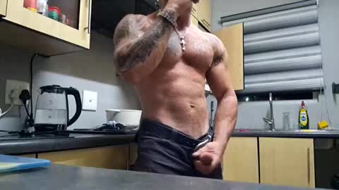 muscledaddy69s online show from March 4, 2:17 am