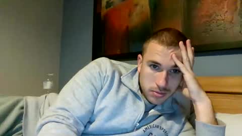 muscleshow00 online show from January 6, 8:18 am