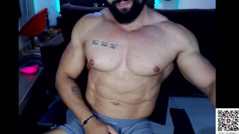 Snapshot of muscleweed420 chatting on March 9, 10:41 pm Ragnar online show from March 9, 10:41 pm