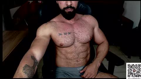 Snapshot of muscleweed420 chatting on September 27, 10:37 pm Ragnar online show from September 27, 10:37 pm