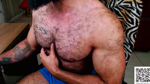 Snapshot of muscleweed420 chatting on June 8, 11:05 pm Ragnar online show from June 8, 11:05 pm