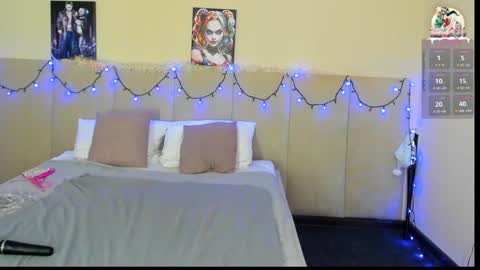 Snapshot of musclexxxbarbie chatting on January 4, 5:37 am Eva online show from January 4, 5:37 am