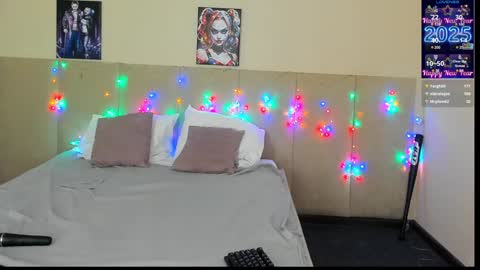 Snapshot of musclexxxbarbie chatting on February 2, 3:07 pm Eva online show from February 2, 3:07 pm