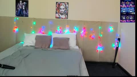 Snapshot of musclexxxbarbie chatting on February 12, 2:21 pm Eva online show from February 12, 2:21 pm