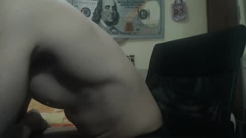 Snapshot of musculargod chatting on February 9, 10:00 pm SexyMuscled online show from February 9, 10:00 pm