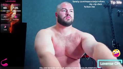 Snapshot of muscularjohnforu chatting on July 13, 8:39 am click icon for peach online show from July 13, 8:39 am