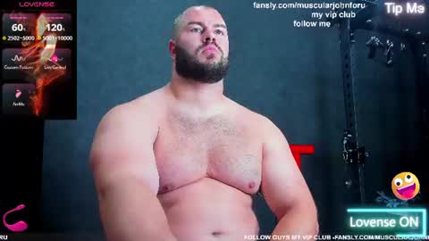 Snapshot of muscularjohnforu chatting on July 16, 7:25 am click icon for peach online show from July 16, 7:25 am