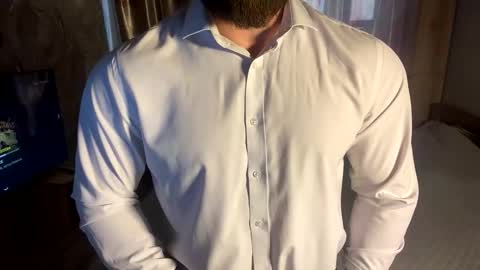 muscularjuggler online show from April 3, 1:25 am