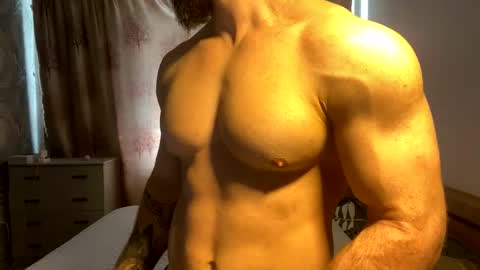 muscularjuggler online show from May 30, 3:36 am