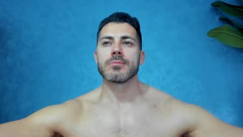 muscularmaster onlyfans online show from April 16, 10:01 pm