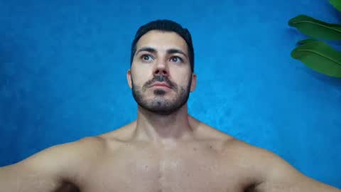 Snapshot of muscularmaster chatting on July 9, 9:02 am muscularmaster onlyfans online show from July 9, 9:02 am