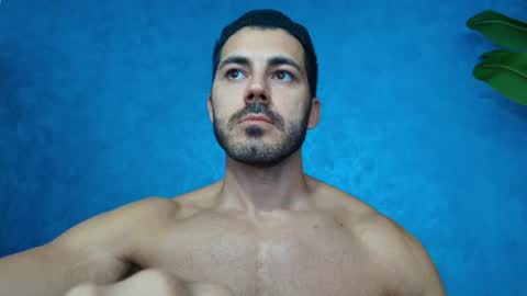 Snapshot of muscularmaster chatting on July 12, 1:35 pm muscularmaster onlyfans online show from July 12, 1:35 pm