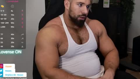 Snapshot of musculusx chatting on May 9, 3:06 pm Musculus online show from May 9, 3:06 pm