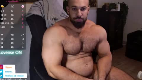 Snapshot of musculusx chatting on May 13, 8:38 pm Musculus online show from May 13, 8:38 pm