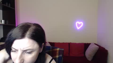 Jeneva online show from December 3, 6:50 pm