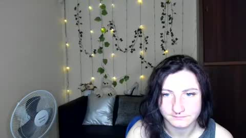 Jeneva online show from June 21, 5:26 pm