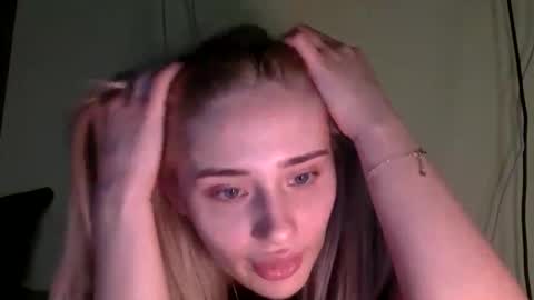 Snapshot of musescorner chatting on January 10, 5:15 pm musescorner online show from January 10, 5:15 pm