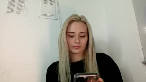 Snapshot of musescorner chatting on January 14, 5:40 pm musescorner online show from January 14, 5:40 pm