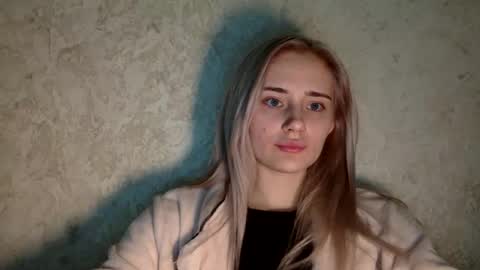 Snapshot of musescorner chatting on January 17, 5:38 pm musescorner online show from January 17, 5:38 pm