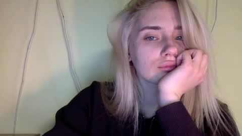 Snapshot of musescorner chatting on February 6, 8:34 pm musescorner online show from February 6, 8:34 pm