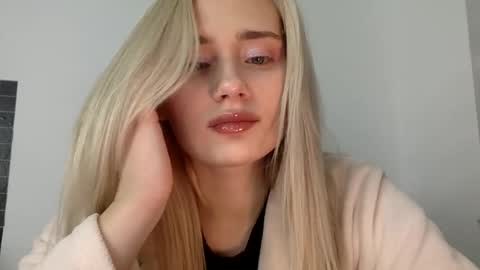 Snapshot of musescorner chatting on February 9, 5:39 pm musescorner online show from February 9, 5:39 pm