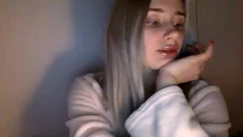 Snapshot of musescorner chatting on February 12, 5:41 pm musescorner online show from February 12, 5:41 pm