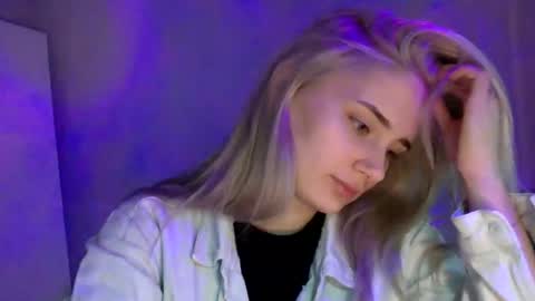 Snapshot of musescorner chatting on February 14, 5:10 pm musescorner online show from February 14, 5:10 pm