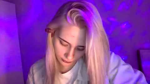 Snapshot of musescorner chatting on February 17, 3:40 pm musescorner online show from February 17, 3:40 pm