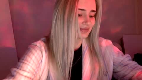 Snapshot of musescorner chatting on February 26, 4:06 pm musescorner online show from February 26, 4:06 pm