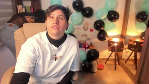 VALENTINA Luna  online show from March 6, 5:03 am