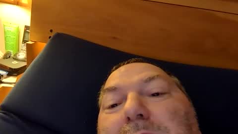 Snapshot of mutualmasturbatorman chatting on December 16, 12:10 pm mutualmasturbatorman online show from December 16, 12:10 pm