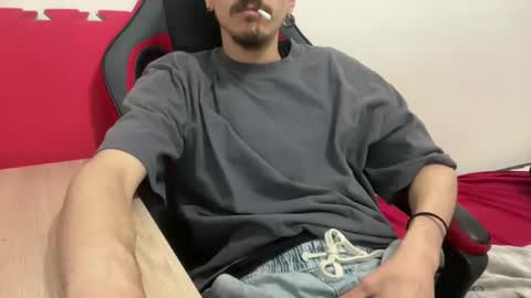 Snapshot of muupp69 chatting on January 13, 8:26 pm muupp69 online show from January 13, 8:26 pm