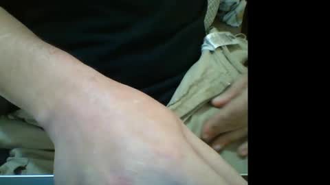 Snapshot of muzicdaddy4200 chatting on November 5, 4:23 am SubDaddy420 online show from November 5, 4:23 am