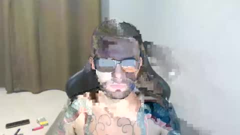 Snapshot of mwmgaara chatting on January 2, 12:55 am mwmgaara online show from January 2, 12:55 am