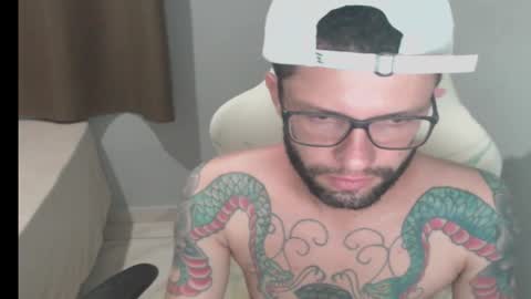 Snapshot of mwmgaara chatting on January 13, 8:26 pm mwmgaara online show from January 13, 8:26 pm