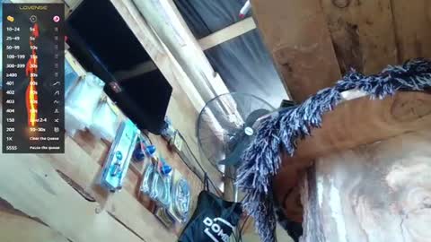 Snapshot of mxdnxss chatting on October 15, 12:27 pm Maty online show from October 15, 12:27 pm