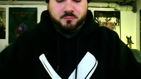 Snapshot of mxwbm chatting on January 13, 9:41 am mxwbm online show from January 13, 9:41 am