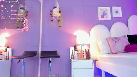 Snapshot of my_aleja_ chatting on October 20, 12:49 pm my_aleja_ online show from October 20, 12:49 pm