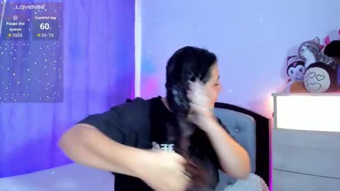 my_aleja_ online show from February 9, 11:36 am