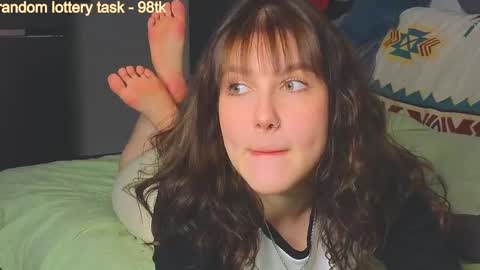  PARIS   online show from December 5, 3:37 am