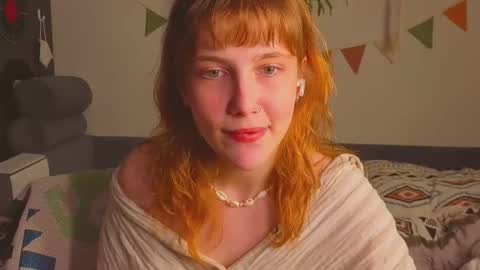  PARIS   online show from September 17, 8:43 pm