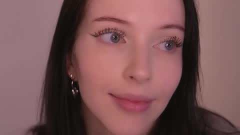 Snapshot of my_stella_ chatting on December 4, 5:21 pm STELLA online show from December 4, 5:21 pm