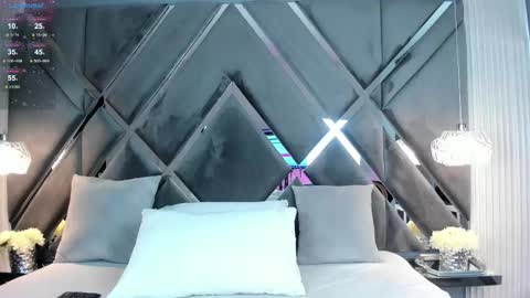 Mariana Evans online show from December 18, 11:38 am