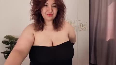 Mya online show from April 17, 11:57 am